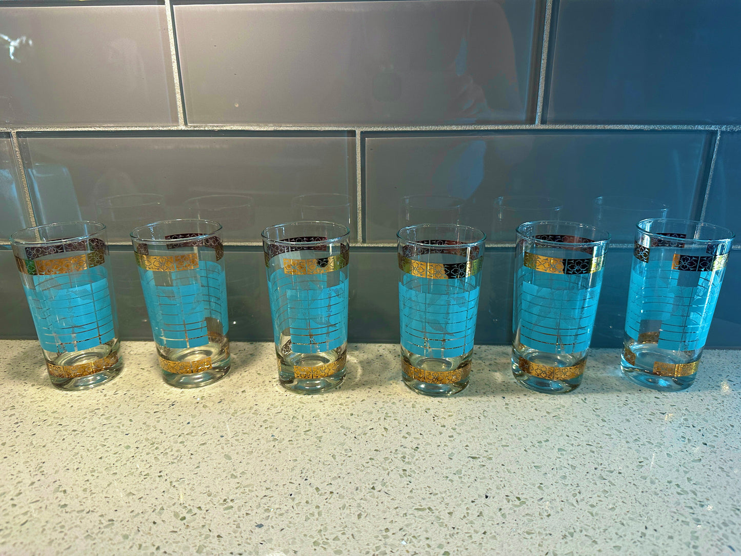 Turquoise Tiki Glass Set