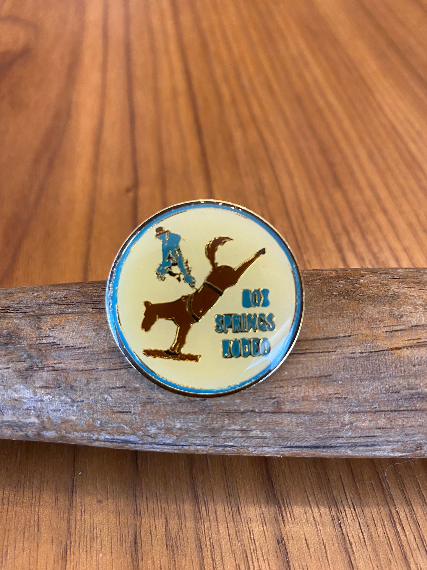 Vintage Box Springs Rodeo Pin – RetroCowboy